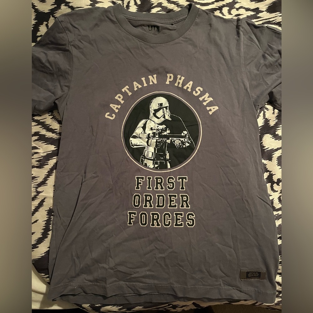 Uniqlo/Star Wars Captain Phasma T-Shirt
